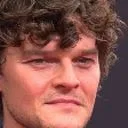 Photo of Robert Aramayo
